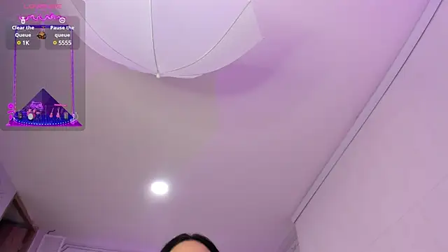 stefany duque1  online show from February 7, 7:07 am