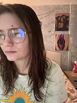 Sabrina shells online show from March 4, 9:15 am