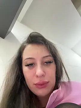 AndreaMood online show from February 9, 11:04 am