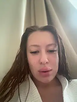 AndreaMood online show from October 28, 1:20 am