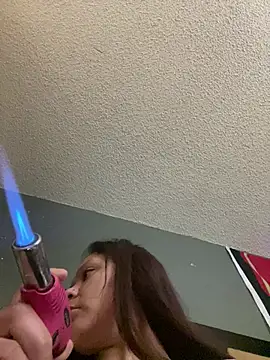 Dnasty408 online show from March 19, 3:16 pm