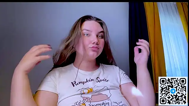 Snapshot of Dreamyblushfairy chatting on May 23, 2:32 pm Dreamyblushfairy online show from May 23, 2:32 pm