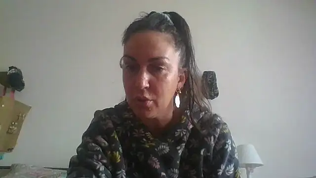 Snapshot of BELLAMORGANE1 chatting on December 24, 3:26 pm BELLAMORGANE1 online show from December 24, 3:26 pm