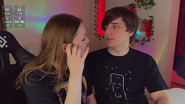 RobertAndLinela online show from April 5, 5:15 am