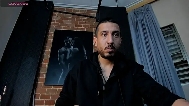 Snapshot of AntonAndSofii chatting on January 31, 5:30 am AntonAndSofii online show from January 31, 5:30 am