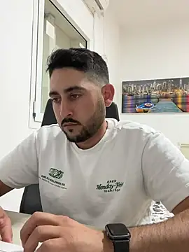 luffykingofpirets online show from January 10, 7:21 pm