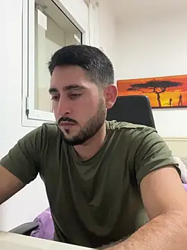 luffykingofpirets online show from February 9, 9:49 pm