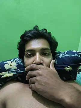 Snapshot of Ronjon111 chatting on June 26, 10:52 am Ronjon111 online show from June 26, 10:52 am