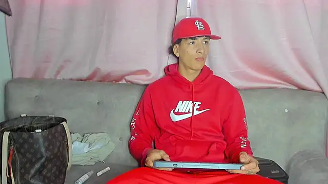 two milkyway online show from January 24, 12:52 pm