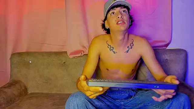 two milkyway online show from February 24, 2:04 pm