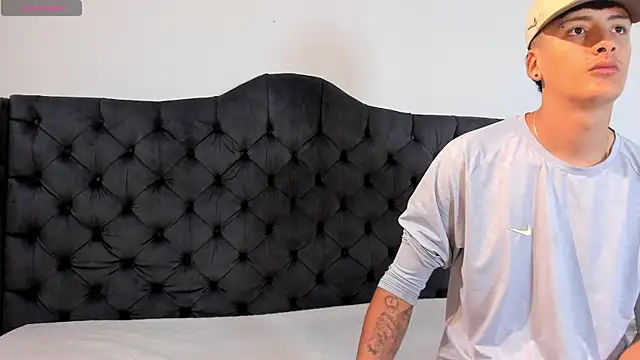 two milkyway online show from October 8, 12:36 pm