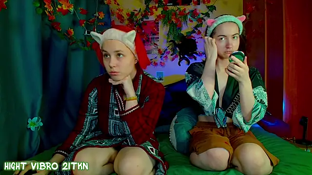 TrickyKitsune online show from November 2, 2:52 pm