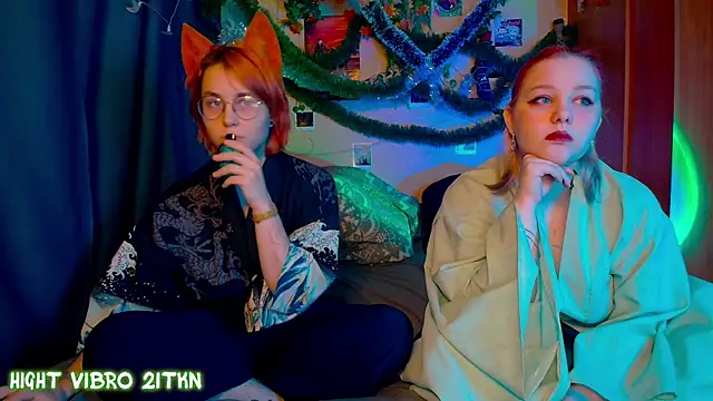 TrickyKitsune online show from January 12, 1:27 pm