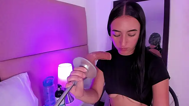 SammyMorales online show from February 10, 6:35 pm