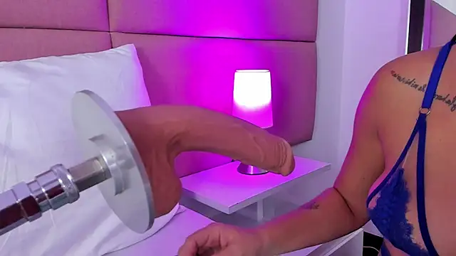 SammyMorales online show from October 3, 12:24 pm