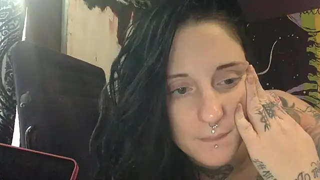 Eden Darkskye online show from December 31, 6:46 pm