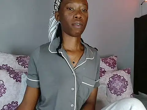 xxSexyTalia28 online show from January 17, 10:53 am