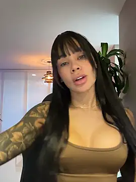 Karol Towers online show from February 25, 11:11 pm