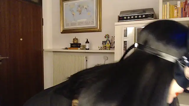 LasolitaAuri online show from February 10, 10:09 pm