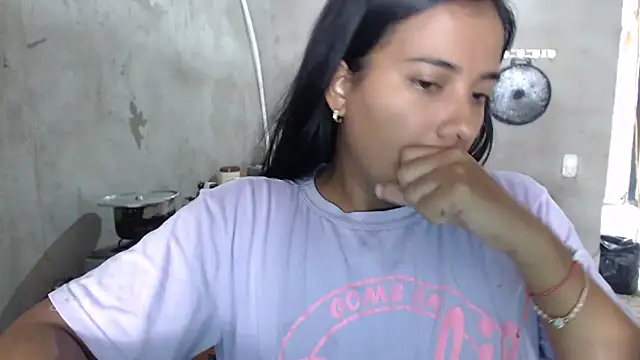 Coral0403 online show from March 2, 4:21 pm