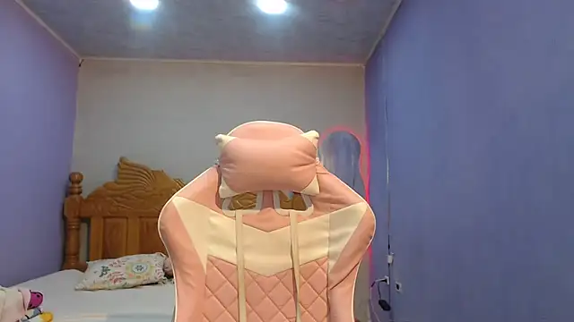 Coral0403 online show from September 16, 2:07 pm