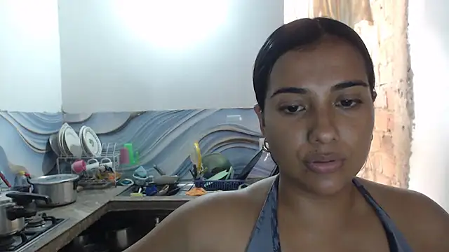 Snapshot of Coral0403 chatting on July 10, 6:43 pm Coral0403 online show from July 10, 6:43 pm