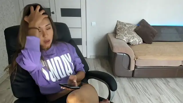 karishee online show from September 12, 7:03 pm