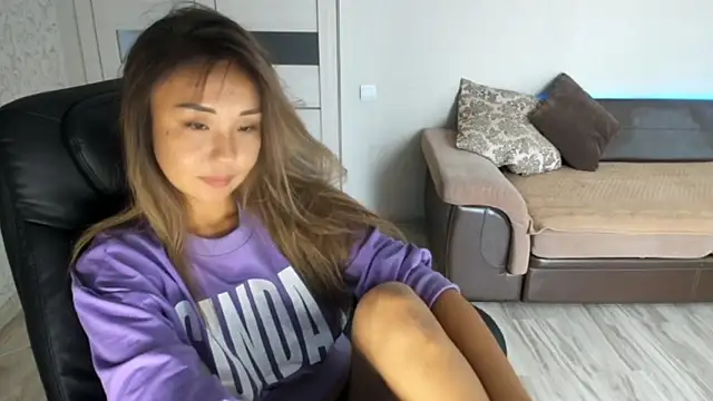 karishee online show from October 14, 7:36 pm