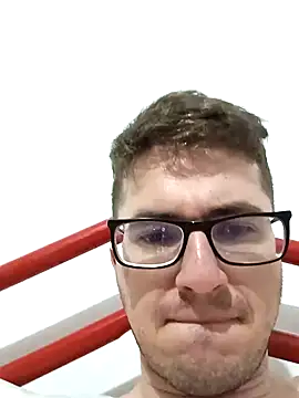 Snapshot of MrBelac chatting on December 25, 4:33 am MrBelac online show from December 25, 4:33 am