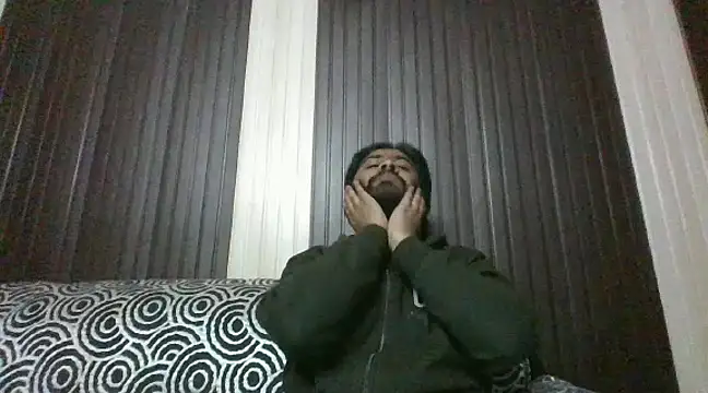 indihotguy online show from February 3, 11:53 am