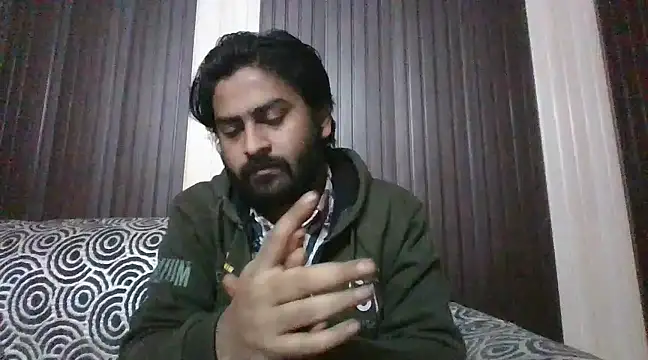 indihotguy online show from February 6, 2:04 pm