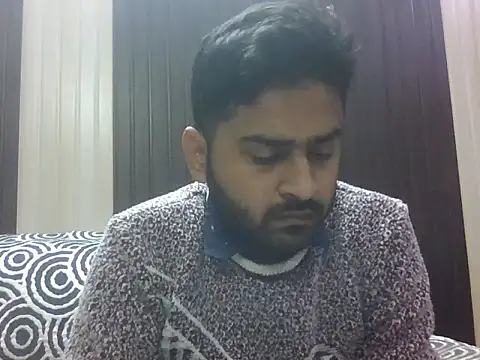 indihotguy online show from February 7, 7:56 am