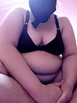 Snapshot of Botina-68 chatting on February 9, 12:19 pm Botina-68 online show from February 9, 12:19 pm