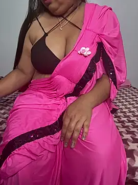 Snapshot of tanvihot2 chatting on February 22, 3:03 pm tanvihot2 online show from February 22, 3:03 pm