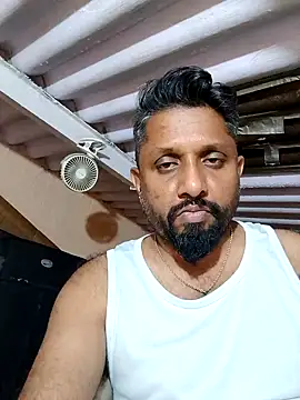 Snapshot of carria_homes chatting on February 5, 6:04 pm carria homes online show from February 5, 6:04 pm