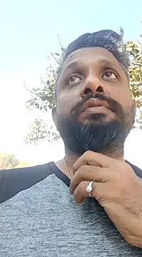 Snapshot of carria_homes chatting on February 14, 4:26 am carria homes online show from February 14, 4:26 am