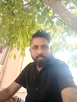 Snapshot of carria_homes chatting on February 19, 8:12 am carria homes online show from February 19, 8:12 am