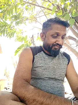 Snapshot of carria_homes chatting on February 22, 8:18 am carria homes online show from February 22, 8:18 am