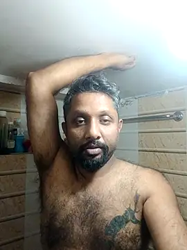 Snapshot of carria_homes chatting on December 18, 8:59 pm carria homes online show from December 18, 8:59 pm