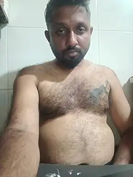 Snapshot of carria_homes chatting on February 11, 7:30 pm carria homes online show from February 11, 7:30 pm