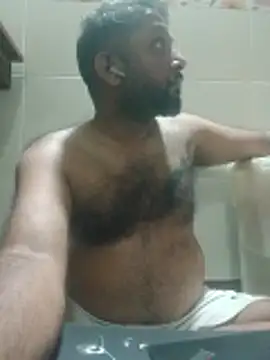 Snapshot of carria_homes chatting on February 16, 6:37 pm carria homes online show from February 16, 6:37 pm