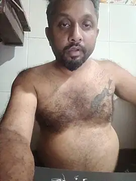 Snapshot of carria_homes chatting on February 26, 8:30 pm carria homes online show from February 26, 8:30 pm