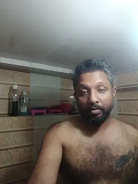 Snapshot of carria_homes chatting on March 4, 7:36 am carria homes online show from March 4, 7:36 am