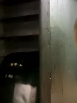 Snapshot of chinalover4199 chatting on January 11, 11:15 am chinalover4199 online show from January 11, 11:15 am