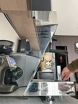 Snapshot of chinalover4199 chatting on January 15, 1:43 am chinalover4199 online show from January 15, 1:43 am