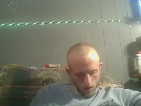 Snapshot of 618fuckupp chatting on March 13, 6:26 am 618fuckupp online show from March 13, 6:26 am