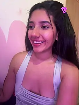 Snapshot of emmariders2 chatting on October 16, 2:07 pm emmariders2 online show from October 16, 2:07 pm