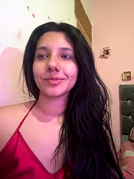 Snapshot of emmariders2 chatting on October 21, 4:57 am emmariders2 online show from October 21, 4:57 am