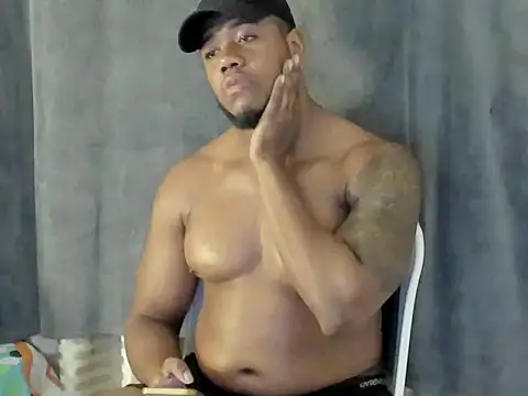 benjamincol online show from February 12, 10:32 am