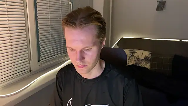 Leonnextdoor online show from January 9, 9:16 pm